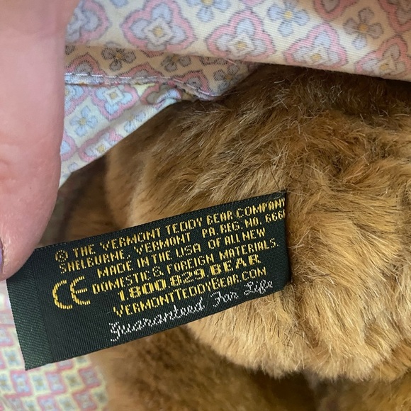 Vermont Teddy Bear Company Grandma Jointed Plush Complete Outfit NEW - Picture 9 of 10